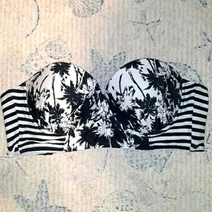 Womans bathing suit top